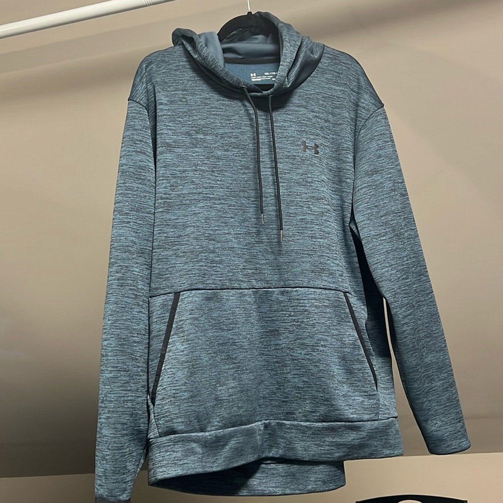 Under armour 2XL sweatshirt cold gear dark blue